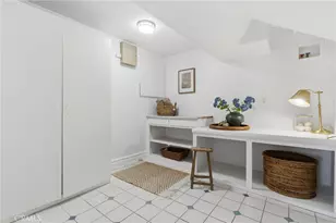 2 Hitching Post, Rolling Hills Estates, CA 90274 - Photo 34