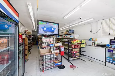 694 S Burlington Avenue, Los Angeles, CA 90057 - Photo 18