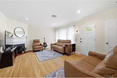 1845 N Evergreen, Burbank, CA 91505 - Photo 4