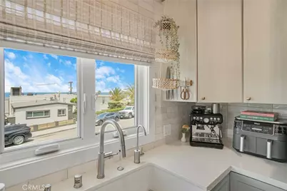 1838 Manhattan Ave, Hermosa Beach, CA 90254 - Photo 30