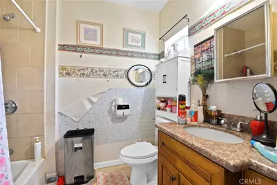 232 E 47th, Los Angeles, CA 90011 - Photo 16