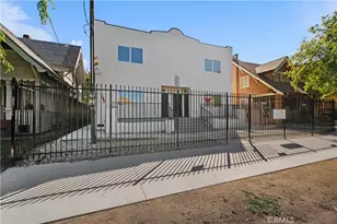 324 W 51st St, Los Angeles, CA 90037 - Photo 6