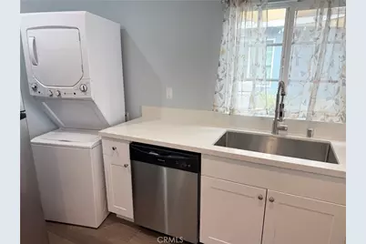 8645 Wakefield, Panorama City, CA 91402 - Photo 28