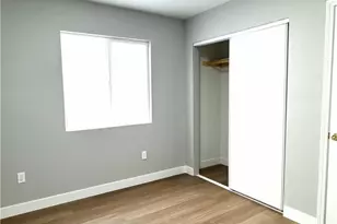 8903 Baring Cross, Los Angeles, CA 90044 - Photo 14