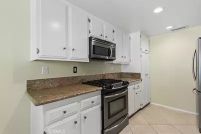 6227 Randi, Woodland Hills, CA 91367 - Photo 12