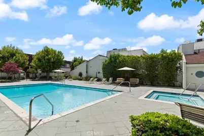 6227 Randi, Woodland Hills, CA 91367 - Photo 28