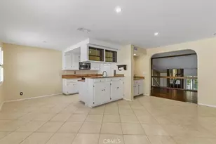 6227 Randi, Woodland Hills, CA 91367 - Photo 10