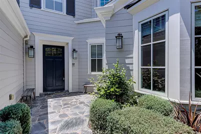 3311 Elm Avenue, Manhattan Beach, CA 90266 - Photo 2