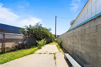 24412 Broad, Wilmington, CA 90744 - Photo 4