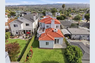 1021 Avenue D, Redondo Beach, CA 90277 - Photo 2