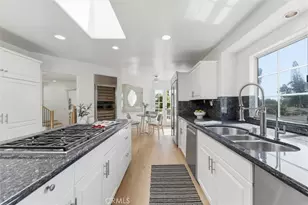 1021 Avenue D, Redondo Beach, CA 90277 - Photo 6