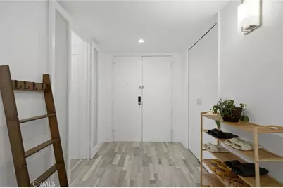 1277 S S Beverly Glen Blvd #107, Los Angeles, CA 90024 - Photo 2