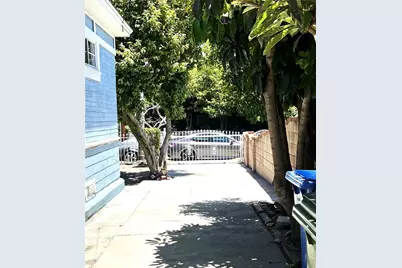 325 N Palos Verdes, San Pedro, CA 90731 - Photo 12