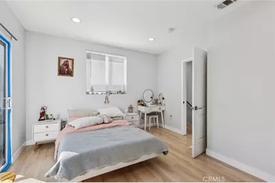 2806 Cudahy Street, Huntington Park, CA 90255 - Photo 8