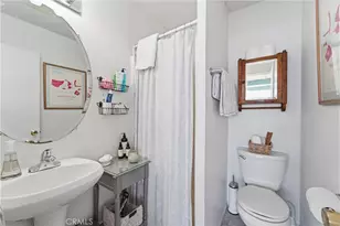 222 24th St, Manhattan Beach, CA 90266 - Photo 48