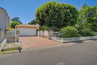 5445 Gentry, Valley Village, CA 91607 - Photo 36
