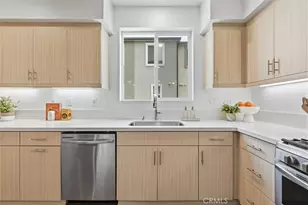 7655 Calvin Ln, Gardena, CA 90248 - Photo 16