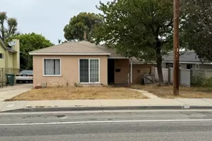 2909 N Valley, Manhattan Beach, CA 90266 - Photo 1