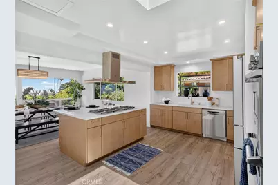 988 Via Rincon, Palos Verdes Estates, CA 90274 - Photo 2