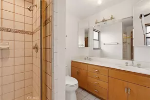 1658 W 110th Pl, Los Angeles, CA 90047 - Photo 26