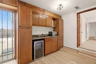 1658 W 110th Pl, Los Angeles, CA 90047 - Photo 24