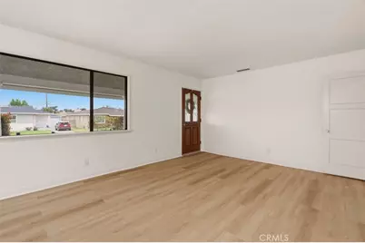 1658 W 110th Place, Los Angeles, CA 90047 - Photo 6