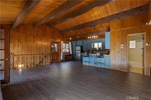 23771 Zuger Dr, Crestline, CA 92325 - Photo 12