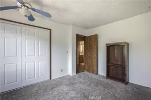 23771 Zuger Dr, Crestline, CA 92325 - Photo 18