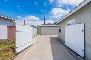 2439 W 237th St, Torrance, CA 90501 - Photo 38