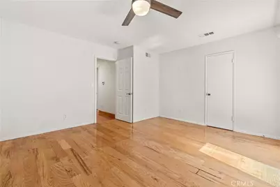 21200 Oakfort Avenue, Carson, CA 90745 - Photo 24