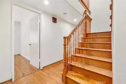 21200 Oakfort Avenue, Carson, CA 90745 - Photo 18