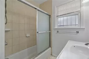 1667 N Lagoon Ave, Wilmington, CA 90744 - Photo 12