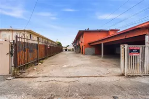 9027 Compton Ave, Los Angeles, CA 90002 - Photo 6
