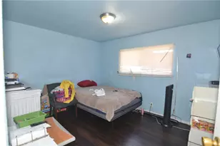 210 W 89th, Los Angeles, CA 90003 - Photo 12