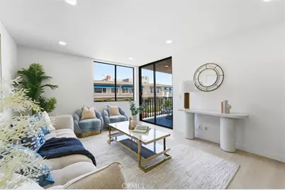 1140 E Ocean Boulevard #109, Long Beach, CA 90802 - Photo 2