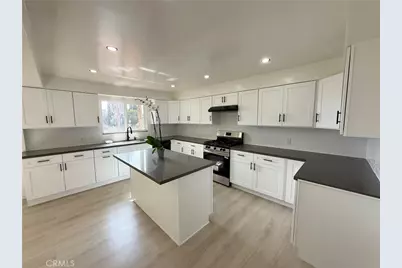 564 W Macarthur, San Pedro, CA 90731 - Photo 28