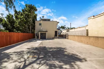 564 W Macarthur, San Pedro, CA 90731 - Photo 16