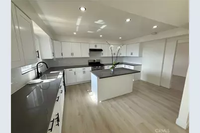 564 W Macarthur, San Pedro, CA 90731 - Photo 28