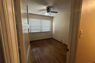 1424 W 113th, Los Angeles, CA 90047 - Photo 10