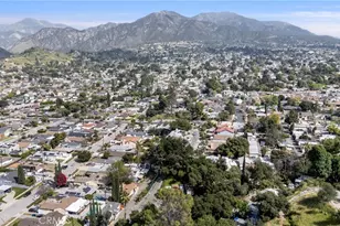 10799 Sherman Grove, Sunland, CA 91040 - Photo 34