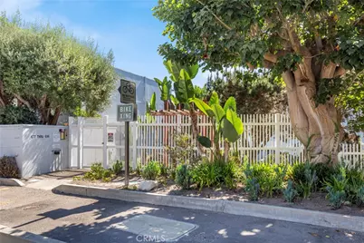 692 The Village, Redondo Beach, CA 90277 - Photo 4