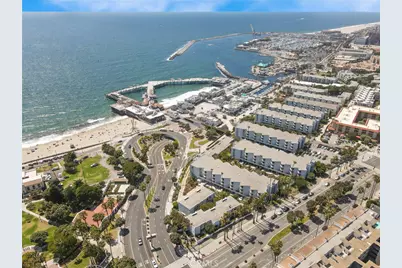 692 The Village, Redondo Beach, CA 90277 - Photo 38