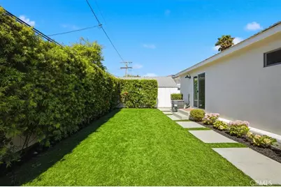 2420 Robinson Street, Redondo Beach, CA 90278 - Photo 26