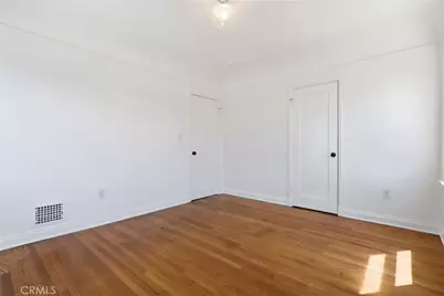 5005 Chesley, Los Angeles, CA 90043 - Photo 16