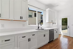 5005 Chesley, Los Angeles, CA 90043 - Photo 10