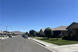 16247 Hamilton Ct, Victorville, CA 92394 - Photo 2