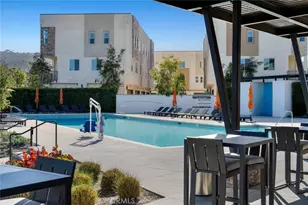 1457 W Longview Ln, San Pedro, CA 90732 - Photo 2