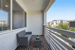 1457 W Longview Ln, San Pedro, CA 90732 - Photo 8