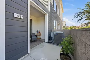 1457 W Longview Ln, San Pedro, CA 90732 - Photo 10
