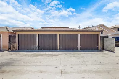 464 W 17th St, San Pedro, CA 90731 - Photo 10